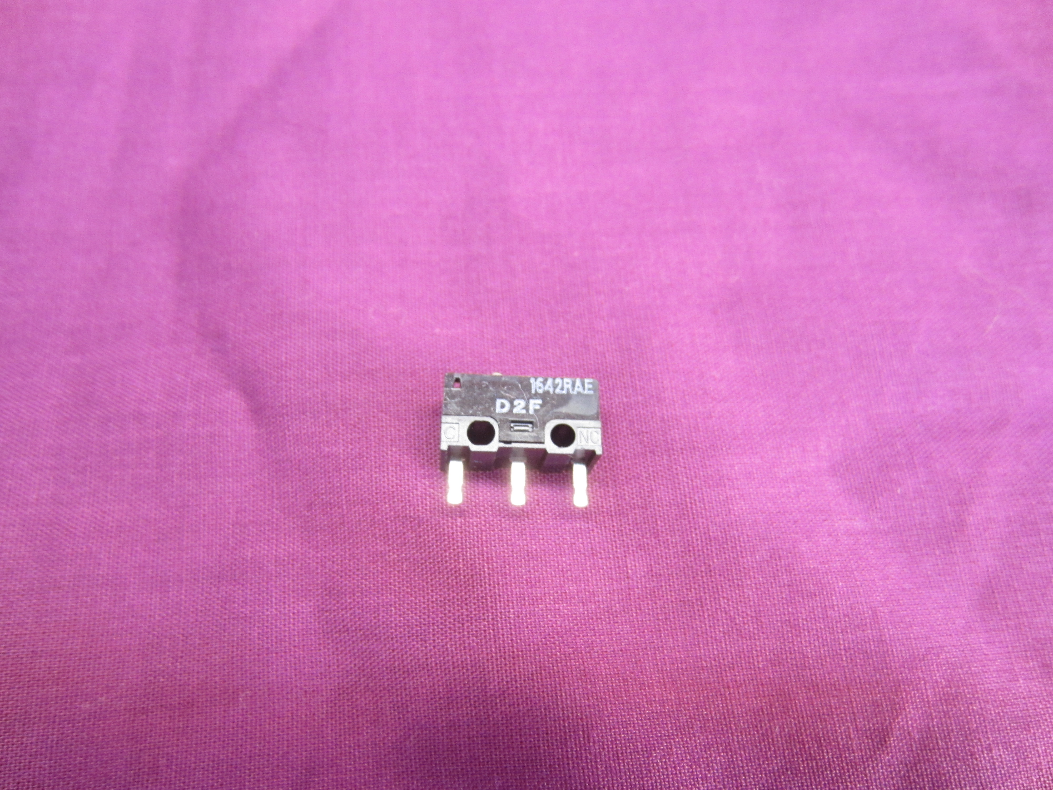 Omron D2F