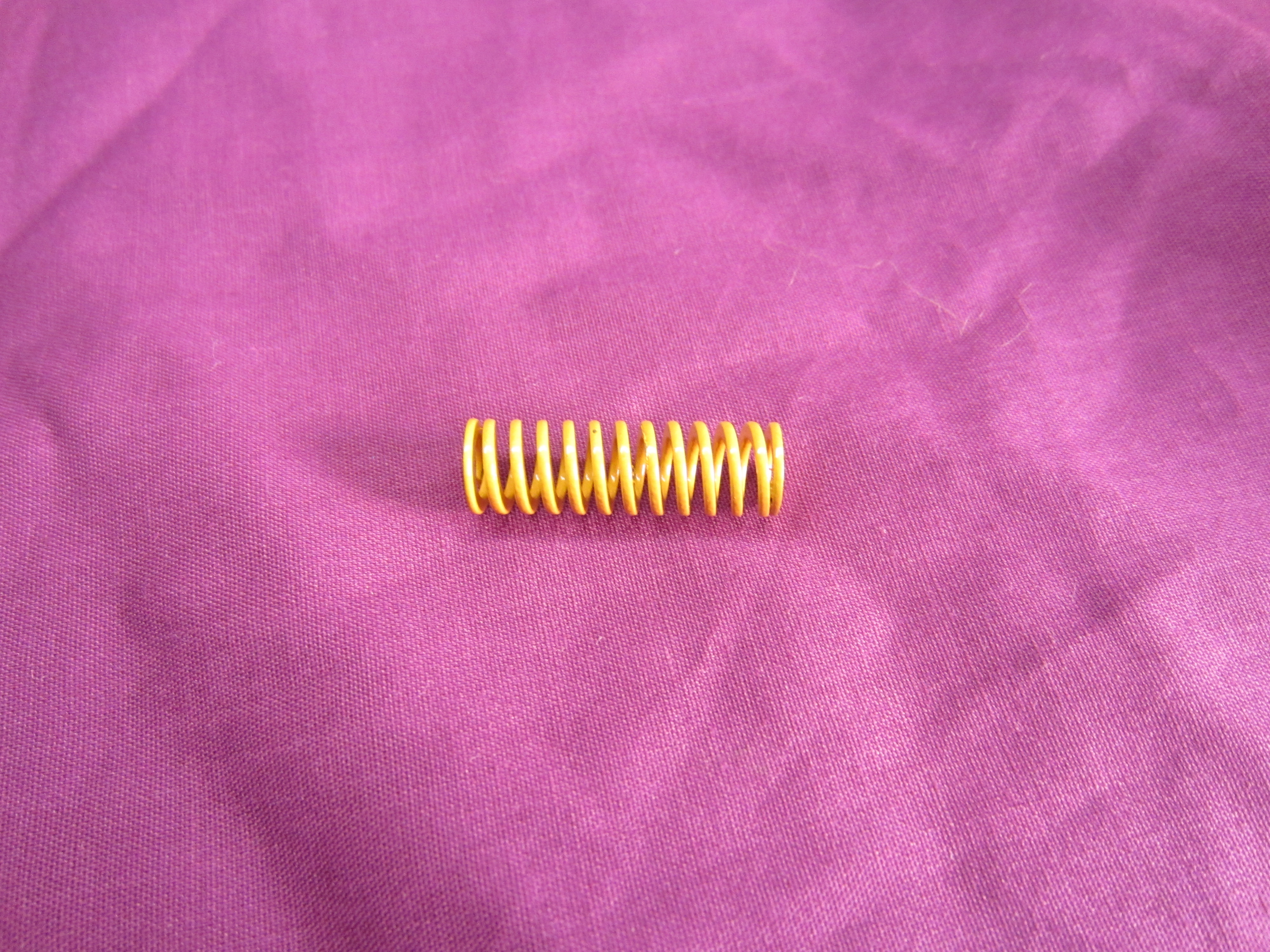 Bed Spring 25mm (yellow, light load)