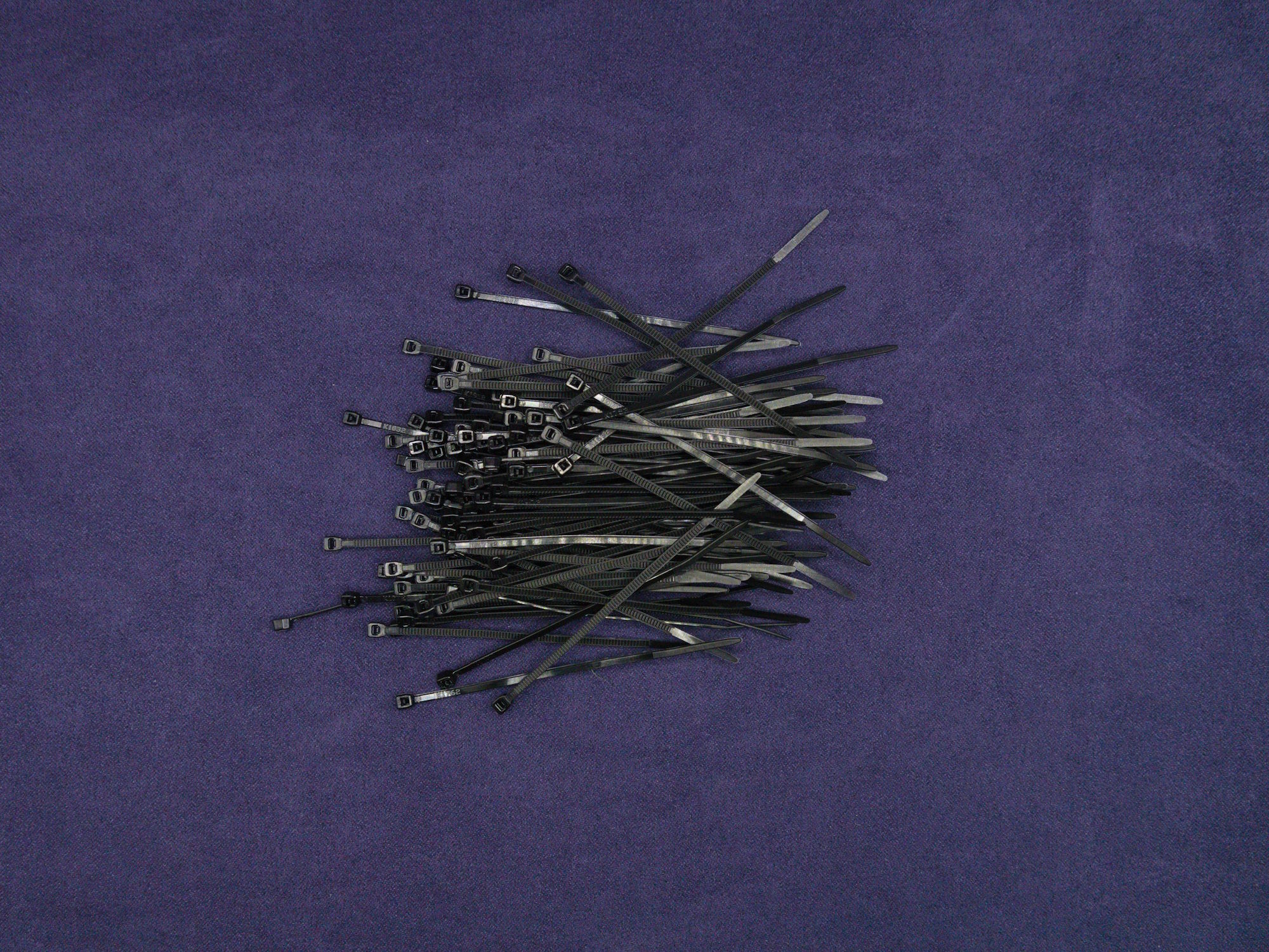 Zip Ties 1.6x70mm black, 100pcs