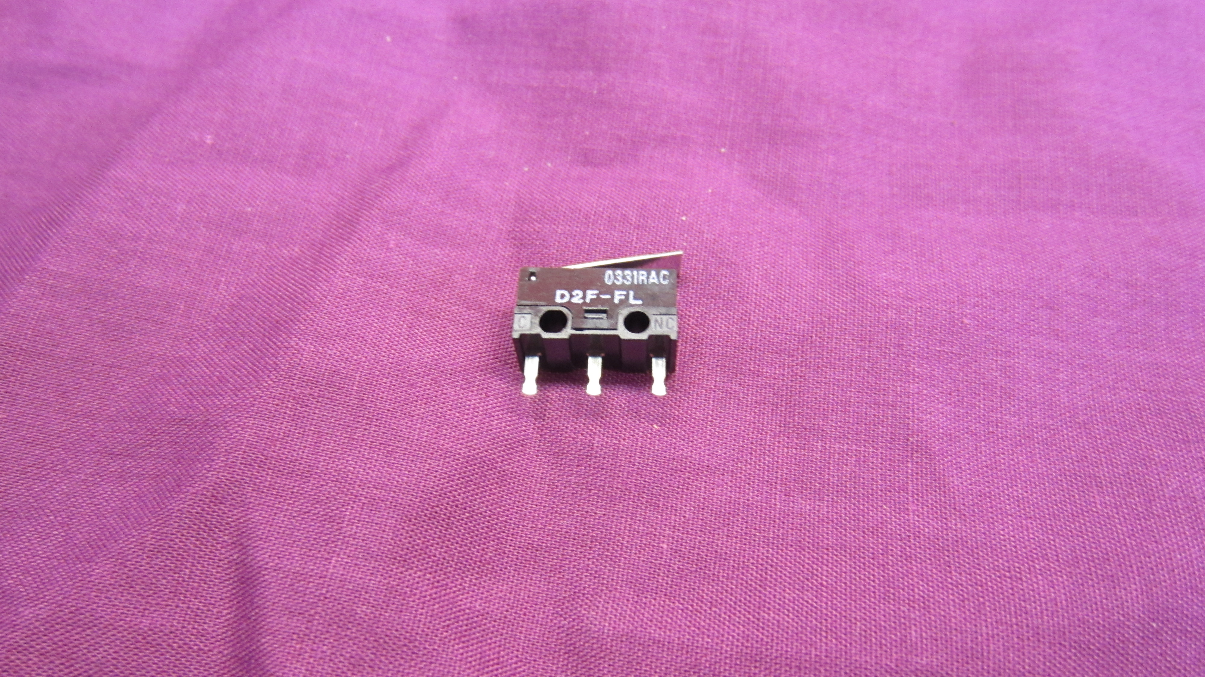 Omron D2F-L